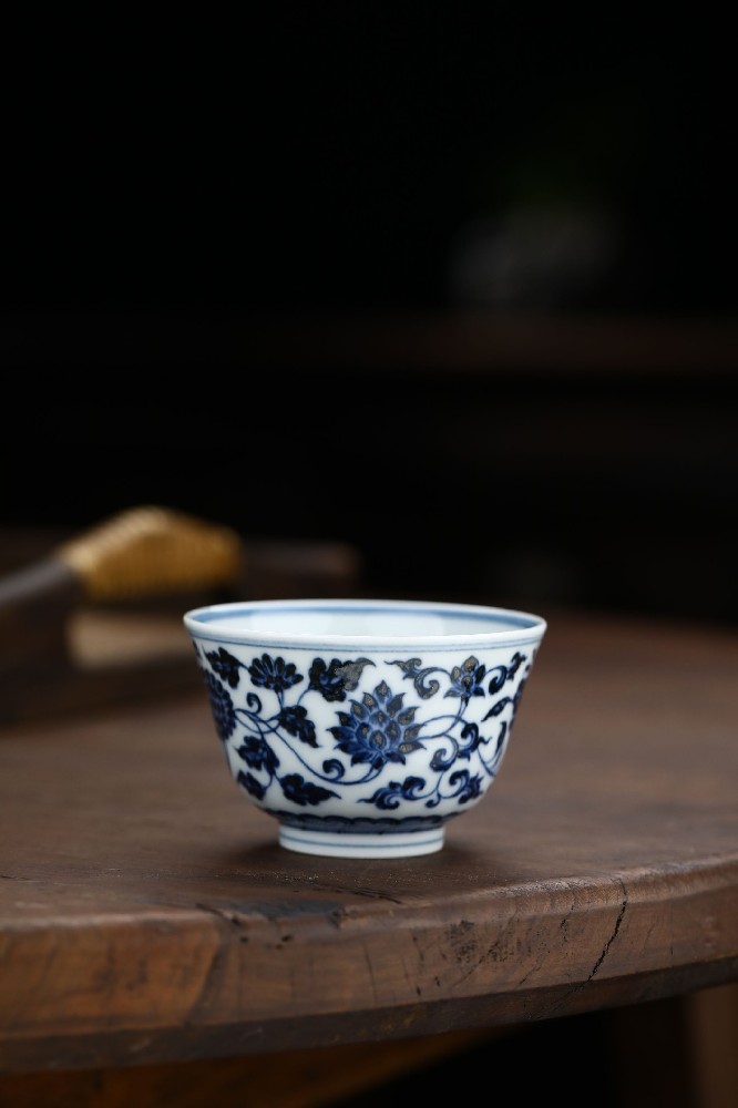 布一窑柴窑缠枝四季花卉小压手杯