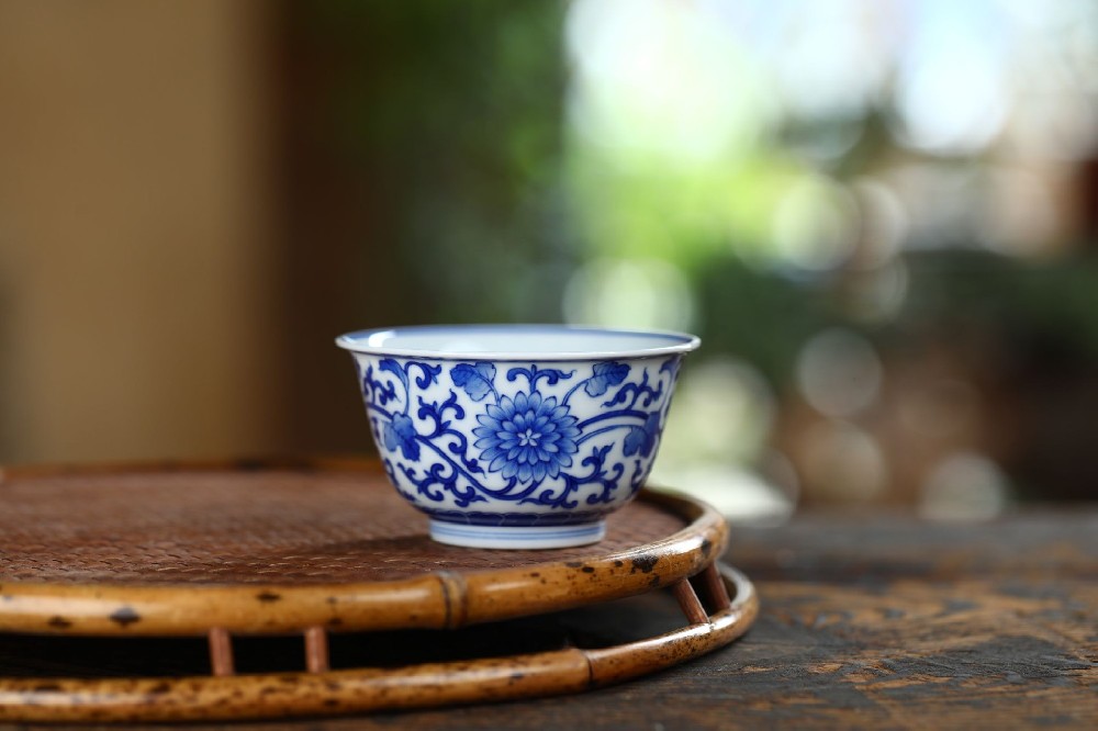 布一窑柴窑清代菊纹主人杯