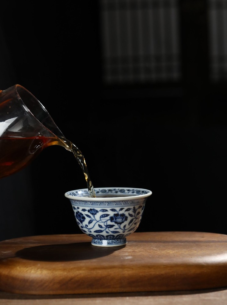 布一窑柴窑内外满工缠枝四季花卉压手杯