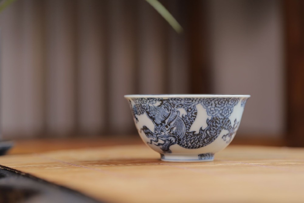 布一窑祥云过墙霸王龙玉茗盏