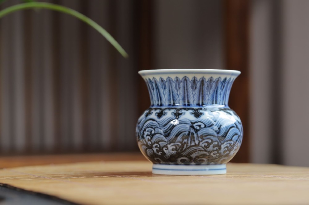 布一窑海水江崖渣斗