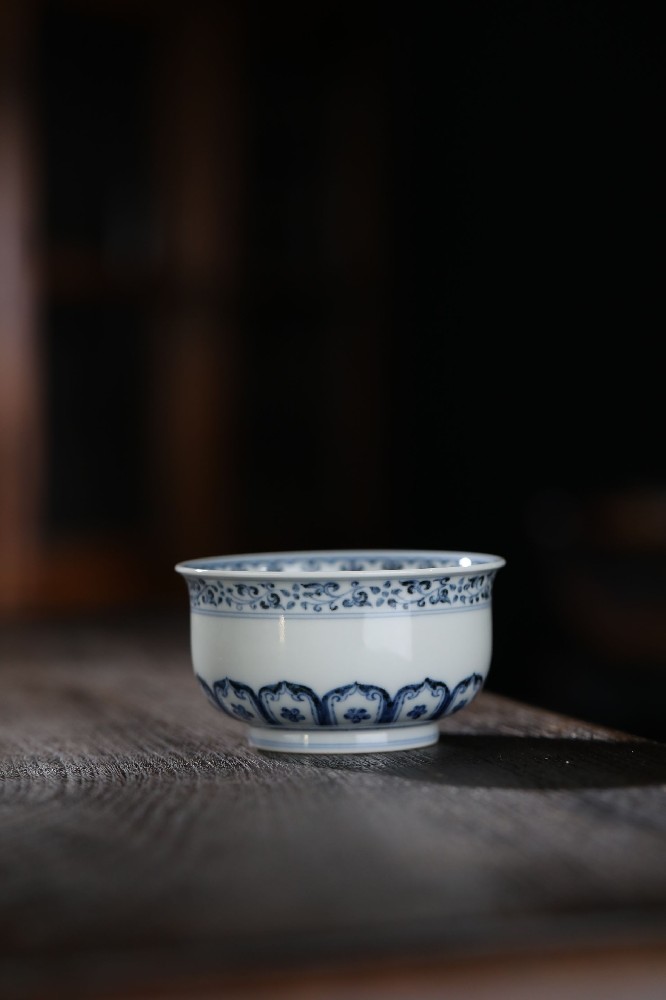 布一窑宝相宝莲炉式杯